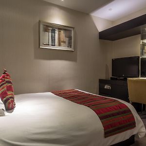 Zimmer mit Queensize-Bett